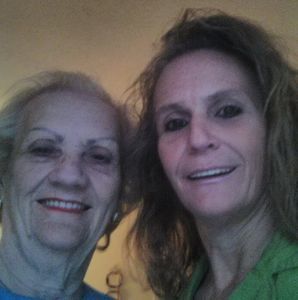 Meet your Posher, Lori